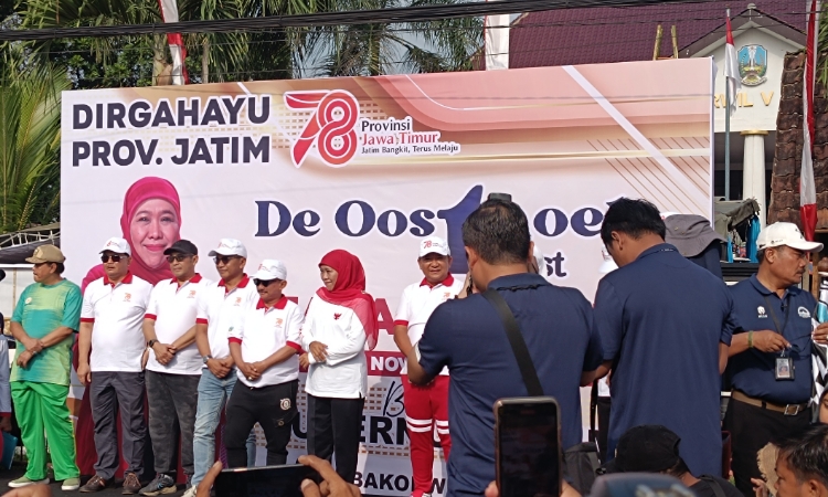 Jalan Sehat dan Pasar Murah di Jember Diprakarsai oleh Gubernur Khofifah dalam rangka HUT Jatim ke-78