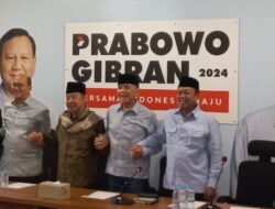 Pimpinan Ponpes Buntet Mendukung Prabowo-Gibran, Iwan Bule Optimis Jabar Akan Menang Telak!