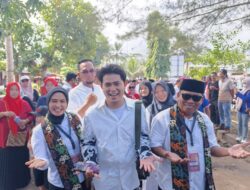 Cakra Khan mendampingi Calon Citra-Ino untuk menuju KPU Pangandaran