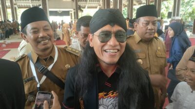 Kehadiran Gus Miftah di Tasyakuran dan Santunan Anak Yatim oleh Forum Kades dan BPD se-Sidoarjo