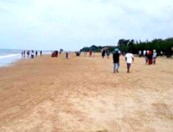 “Sengketa Pintu Masuk Pantai Camplong: Tantangan Tahun Baru 2025”