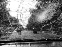 Tragedi Kecelakaan Tol Jombang: Penemuan Maut Di Dinsos Jatim