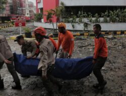 “Korban Tewas Kebakaran Glodok Plaza: Identitas Terungkap”