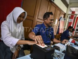 “Cara Kerja KTP-el Sebagai Kunci Kontak Sepeda Motor: Teori Baru”