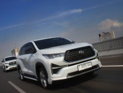 Spesifikasi & Harga Mobil Toyota Innova Zenix 2.0 Hybrid 2025