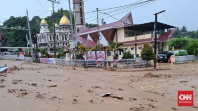 Banjir Bandang Parapat: 50 Rumah Rusak di Kawasan Wisata