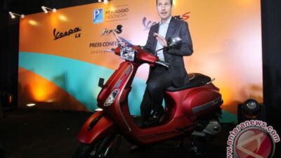 Review Spesifikasi & Harga Vespa LX 125 i-get 2025: Update Terbaru!