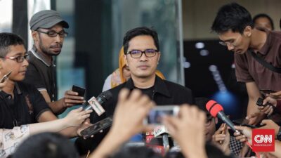 Penyidik KPK Dalami Cerita Febri: Hasto Penasihat Hukum