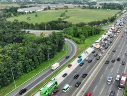 Lalin Normal & Contraflow Tol Japek Arah Jakarta Ditutup