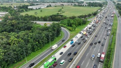 Lalin Normal & Contraflow Tol Japek Arah Jakarta Ditutup