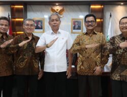 Kemensos Kolaborasi dengan UNS: Motor Penggerak Sekolah Rakyat