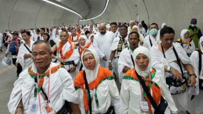 Tips Memilih Lip Balm untuk Jemaah Haji: Suhu Mekah yang Panas