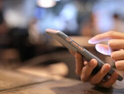 5 Barang Sarang Kuman di Ponsel dan Uang