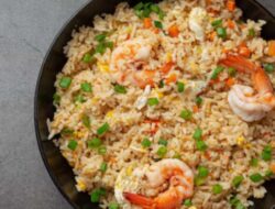 Resep Nasi Goreng Tanpa Minyak Enak dan Rendah Kalori, Cobain Yuk!