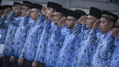Kritik Komisi II DPR terhadap Usul Pensiun ASN hingga Usia 70 Tahun