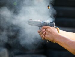 Penembakan Anggota Polres Jayawijaya Terkait Kecelakaan