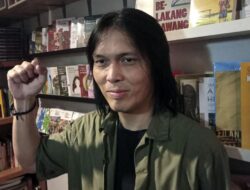 Once Mekel Menyarankan Penulisan Ulang Sejarah RI yang Transparan