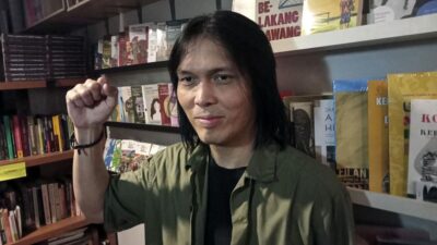Once Mekel Menyarankan Penulisan Ulang Sejarah RI yang Transparan