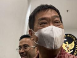 KPK Melakukan Penggeledahan di Rumah Pengusaha Robert Bono