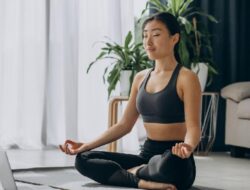 Manfaat Yoga: Jaga Postur & Tingkatkan Kesehatan Mental