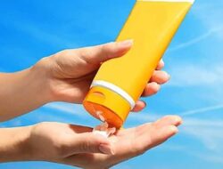 7 Manfaat Sunscreen yang Harus Anda Ketahui | tempo.co