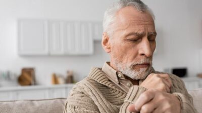 Dyskinesia: Gejala Akibat Obat Parkinson