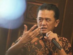 Pecel Lele Trotoar dan Pelanggaran UU Tipikor