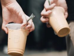 Rahasia Keberhasilan Kopi Tuku: Outlet Kecil, Jarang Diskon