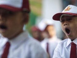Beban Baru Siswa Jabar: Masuk Sekolah Jam 6 Pagi