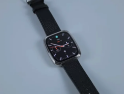 Review Smartwatch Kotak: Klasik, Canggih, Baterai Awet!