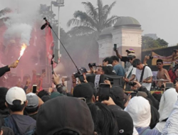 Advokasi Tim Laporkan Kekerasan Peserta May Day ke Bareskrim
