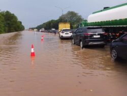 Hujan Deras di Tol Jakarta-Tangerang: Banjir di KM 24