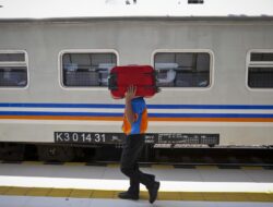 11 Kereta dari Gambir Berhenti di Jatinegara Besok: Jakarta Marathon