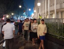 Pelajar di Bandung Harus Patuhi Jam Malam Polisi