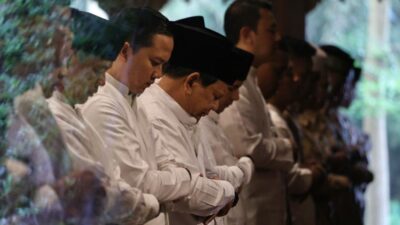 Prabowo Salat Iduladha di Masjid Istiqlal: Suasana dan Kesan