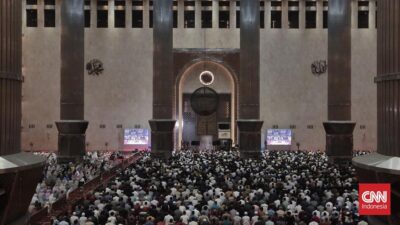 Prabowo Salat Iduladha di Istiqlal Bersama Menteri dan JK