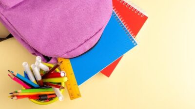 7 Perlengkapan Sekolah Penting untuk Meningkatkan Semangat Belajar Anak