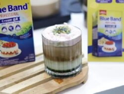 Resep Matcha Coffee Strawberry yang Lezat