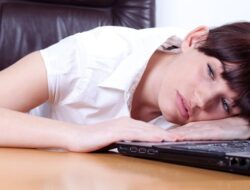 Bahan Makanan Anti Burnout: Solusi Dari Stres Berlebih