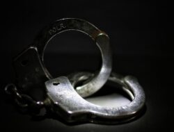 Pelajaran Penting: Polisi Ungkap Pencurian Data Kurir untuk Penipuan COD