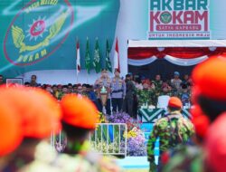 Kapolri Pimpin Apel Akbar Kokam Pemuda Muhammadiyah Yogyakarta 2025