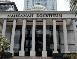 Pakar Nilai DPR Panik Pemilu, MK Terancam Digempur?