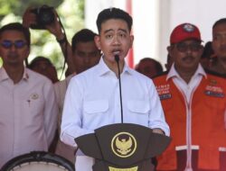 Tugas Prabowo, Gibran Berkantor di Papua: Peluang Baru