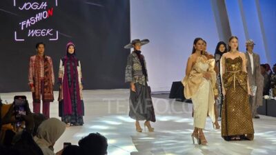 Target Transaksi Jogja Fashion Week 2025 Rp 2 Miliar