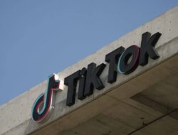 Peran AI dalam Menggantikan Ratusan Moderator Konten TikTok