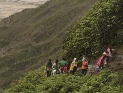 Tragis! 32 Pendaki HUT RI Gunung Bawakaraeng Alami Hipotermia, 1 Meninggal