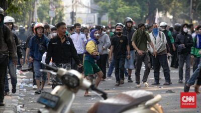Bentrok di Depan Mako Brimob Kelapa Dua: Kronologi Kejadian Sabtu Pagi