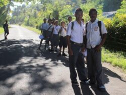 Partisipasi Sekolah Jenjang SMA Turun: DPR Prihatin