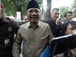 Pengacara Klaim Barang Bukti Sebagai Bukan Milik Yaqut: Fakta Terbaru