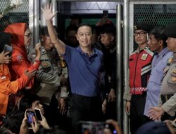 Keppres Abolisi Prabowo untuk Tom Lembong: Analisis Lengkap